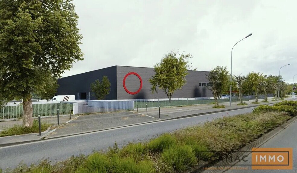 Industriel/Logistique dans Noiseau à louer - Photo de l’immeuble – Image 1 sur 10