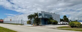 Plus de détails pour 4401 Nw 167th St, Miami Gardens, FL - Industriel/Logistique à vendre