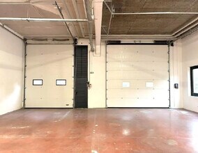 15-21 Rue Georges Besse, Antony à louer Photo intérieure– Image 1 sur 9