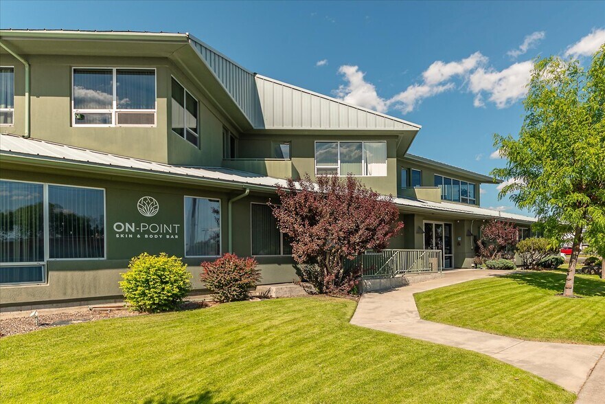 1240 Pioneer Way S, Moses Lake, WA à vendre - Photo de l’immeuble – Image 2 sur 25