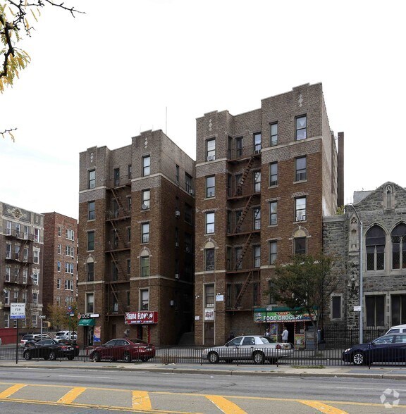 1964 Grand Concourse, Bronx, NY à louer - Photo de l’immeuble – Image 2 sur 13