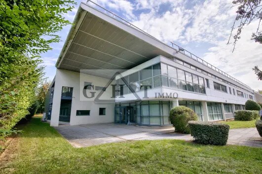 Industriel/Logistique dans Tremblay-en-France à louer - Photo de l’immeuble – Image 1 sur 10