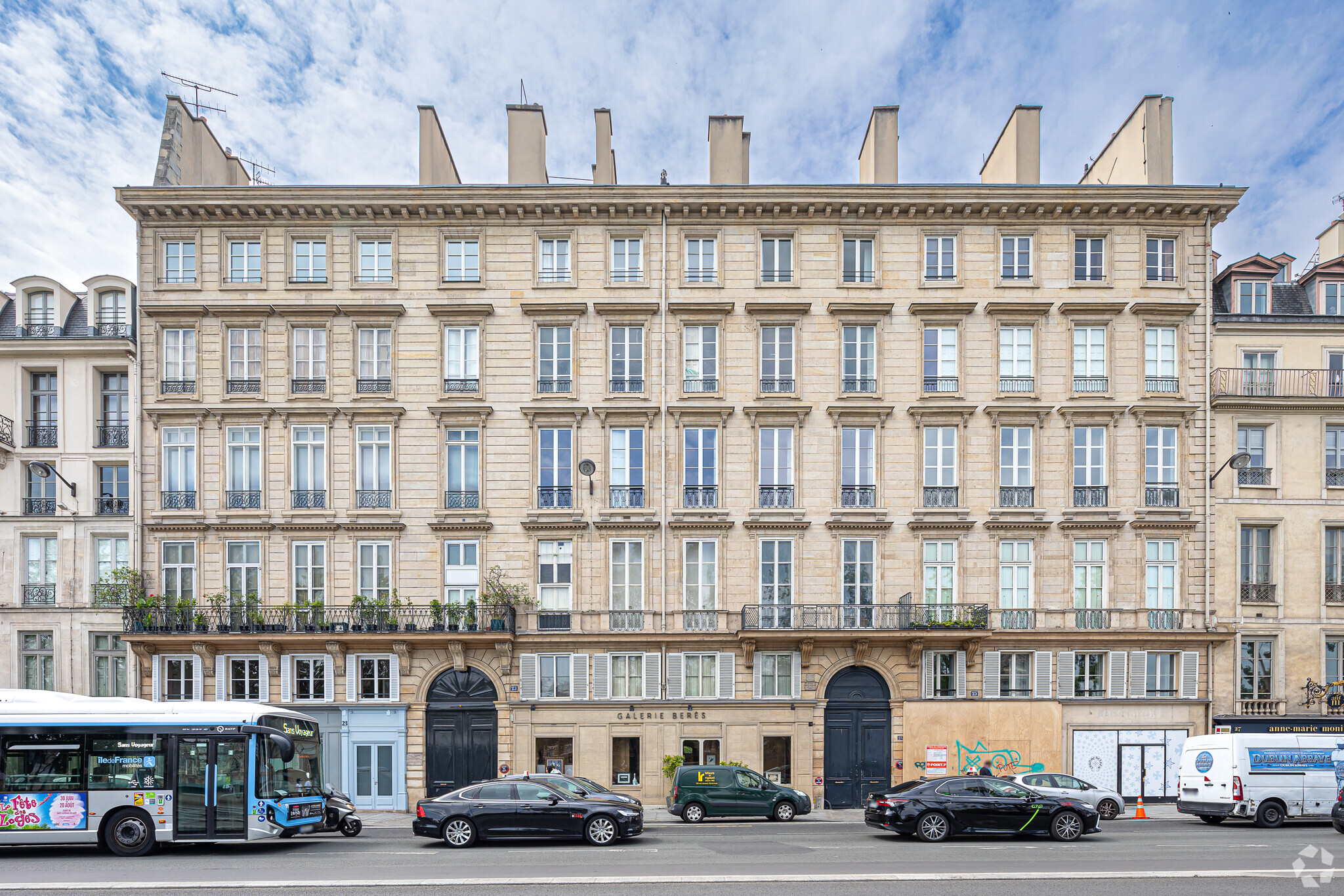 23-25 Quai Voltaire, Paris à vendre Photo principale– Image 1 sur 6
