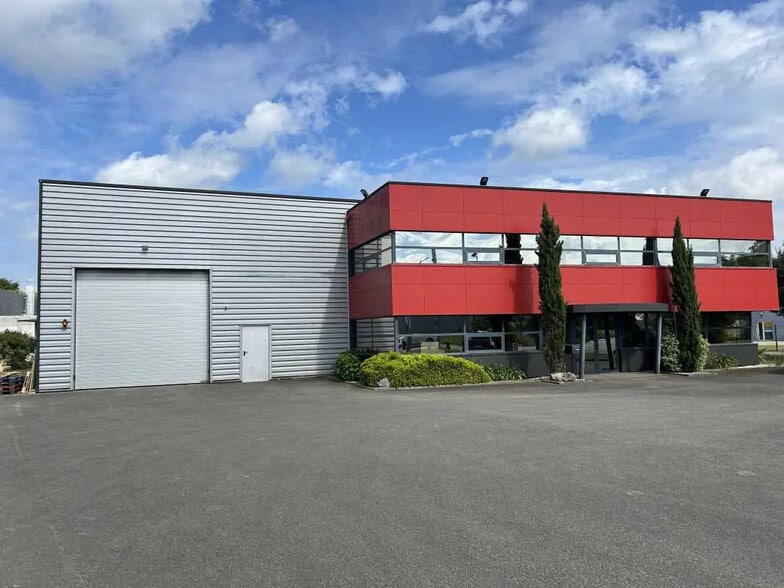 27 Rue Marcel Dassault, Sainte-Luce-sur-Loire à louer - Photo de l’immeuble – Image 1 sur 11