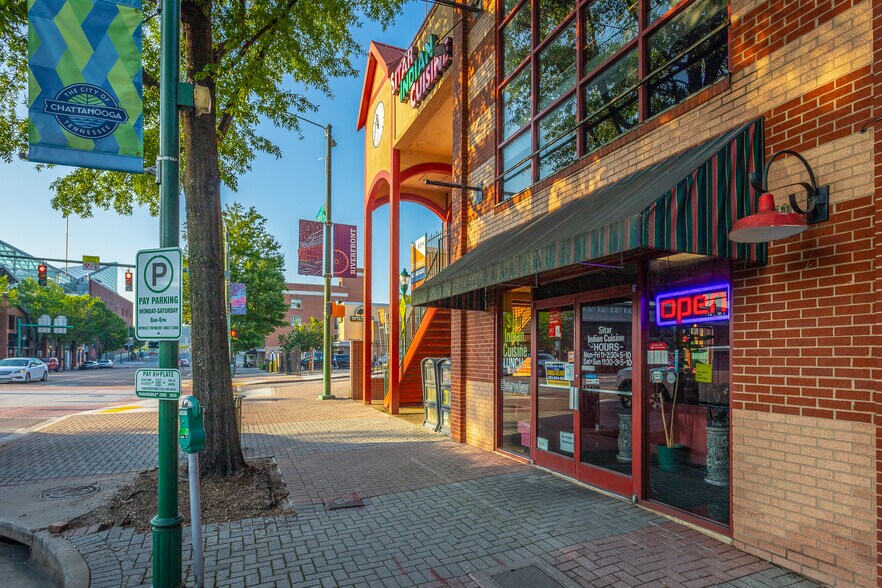 200 Market St, Chattanooga, TN à vendre - Photo de l’immeuble – Image 2 sur 18