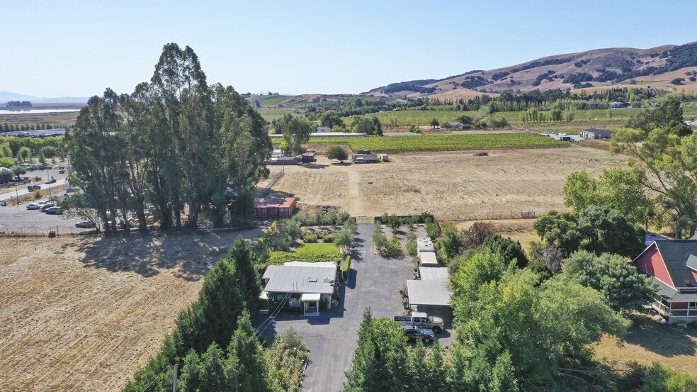 24101 Arnold Dr, Sonoma, CA à vendre - Photo de l’immeuble – Image 3 sur 18