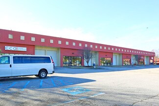 Plus de détails pour 300 Ed Wright Ln, Newport News, VA - Local d'activités à louer