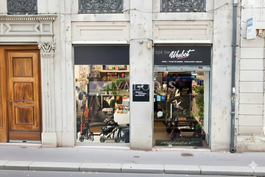 Local commercial dans Lyon à louer - Photo de l’immeuble – Image 1 sur 4