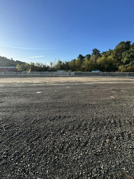 Gotham Rd, Nottingham à louer - Photo de l’immeuble – Image 2 sur 5