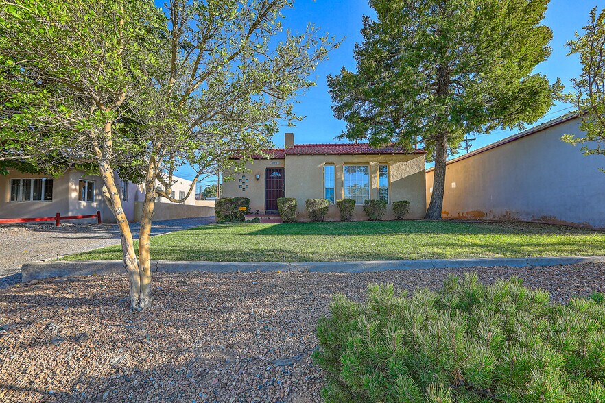 3104 Monte Vista Blvd NE, Albuquerque, NM à vendre - Photo de l’immeuble – Image 1 sur 21