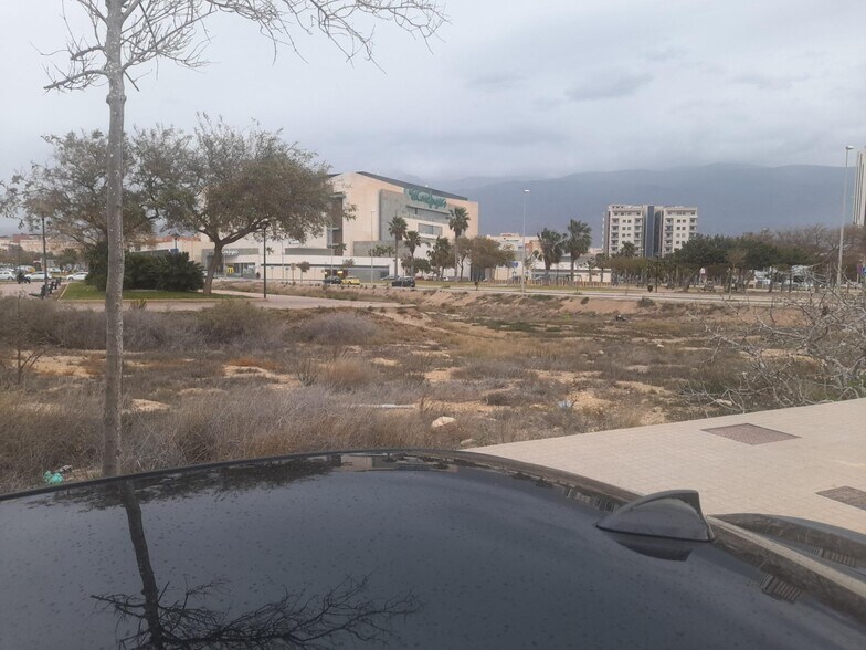 Terrain dans El Ejido, Almería à vendre - Photo de l’immeuble – Image 1 sur 8