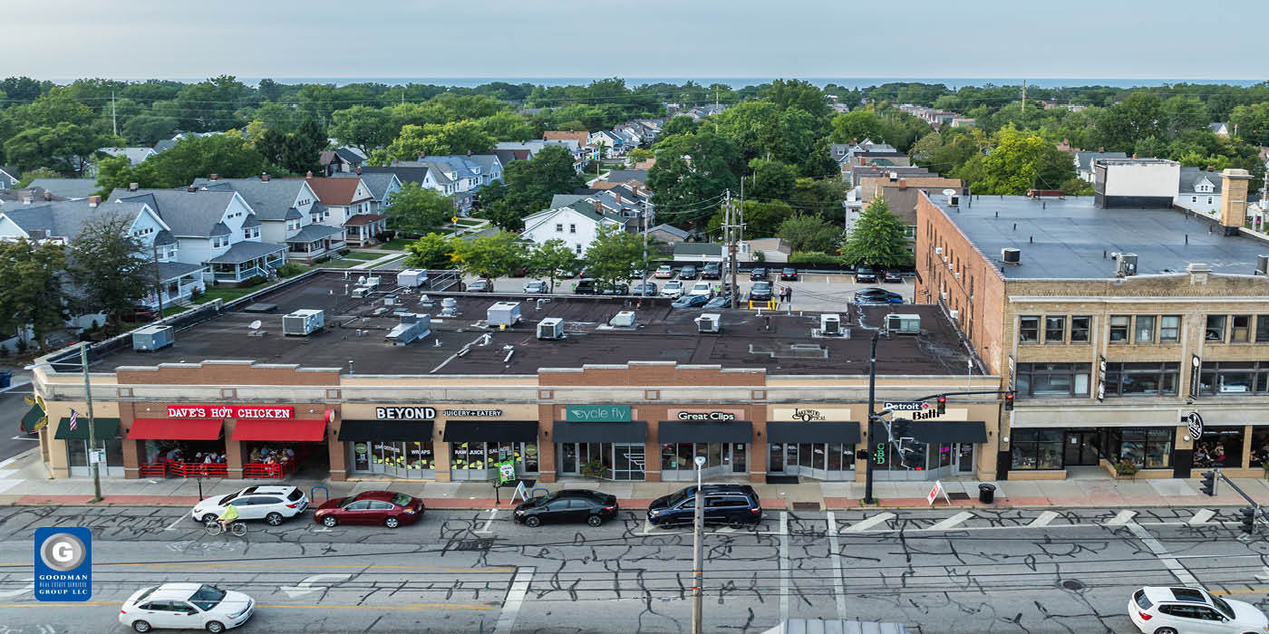 15000 Detroit Ave, Lakewood, OH à vendre Photo de l’immeuble– Image 1 sur 7