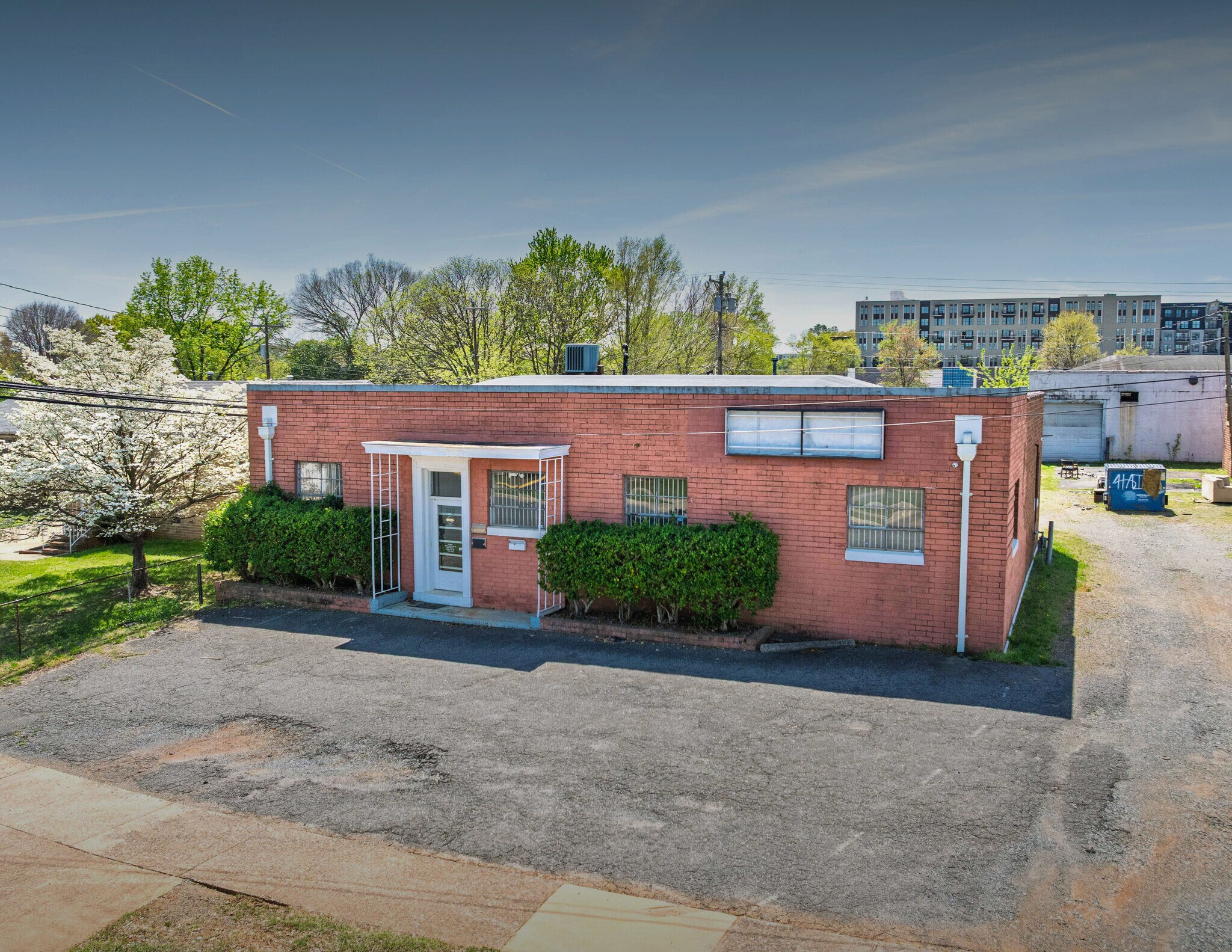 212 Greystone Rd, Charlotte, NC à louer Photo de l’immeuble– Image 1 sur 5