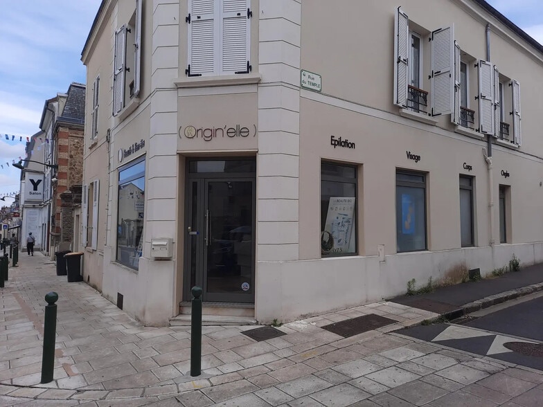 Local commercial dans Boissy-Saint-Léger à louer - Photo de l’immeuble – Image 1 sur 1