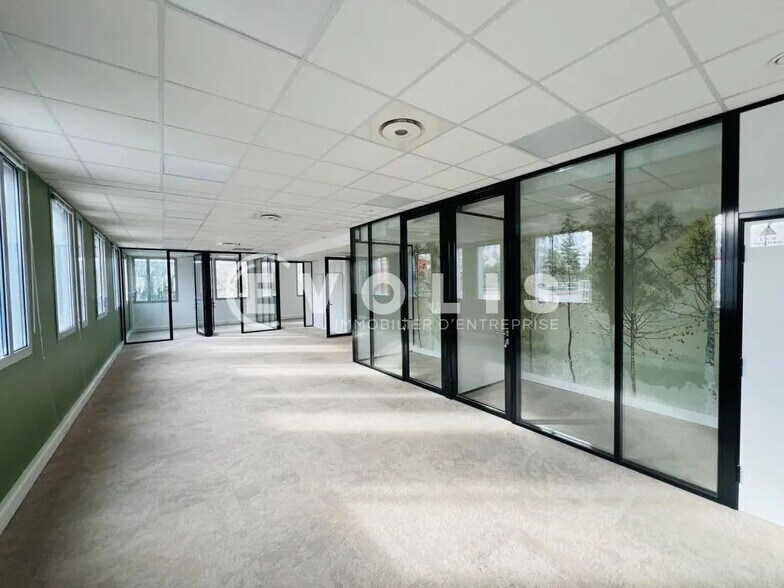 11 Boulevard Archimède, Champs-sur-Marne à louer - Photo intérieure – Image 2 sur 10