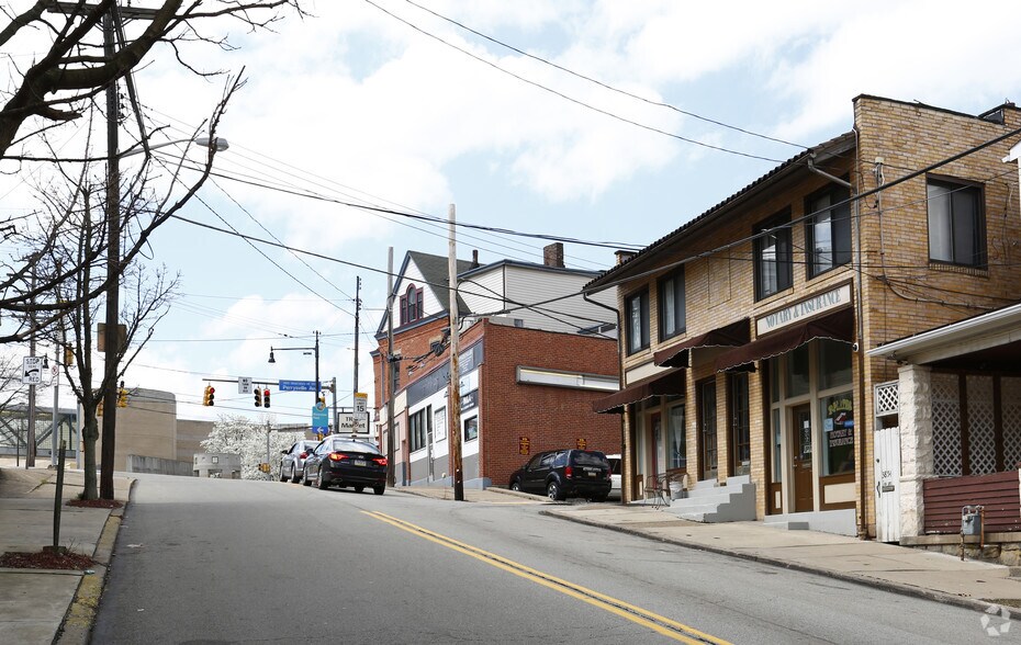3856 Baytree St, Pittsburgh, PA à louer - Photo de l’immeuble – Image 2 sur 3