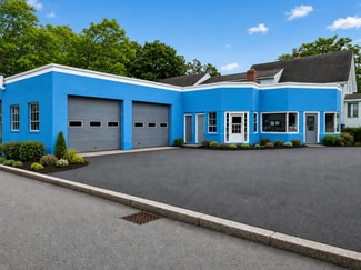 Plus de détails pour 614 Moody St, Waltham, MA - Local commercial à vendre