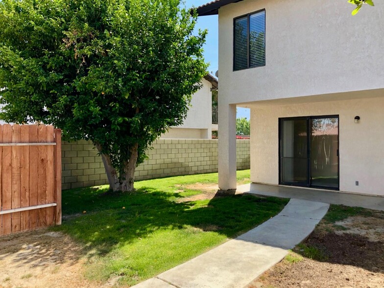28440 Landau Blvd, Cathedral City, CA à vendre - Photo de l’immeuble – Image 3 sur 21