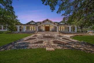 Plus de détails pour 1100 Hwy 39, Ingram, TX - Spécialisé à vendre
