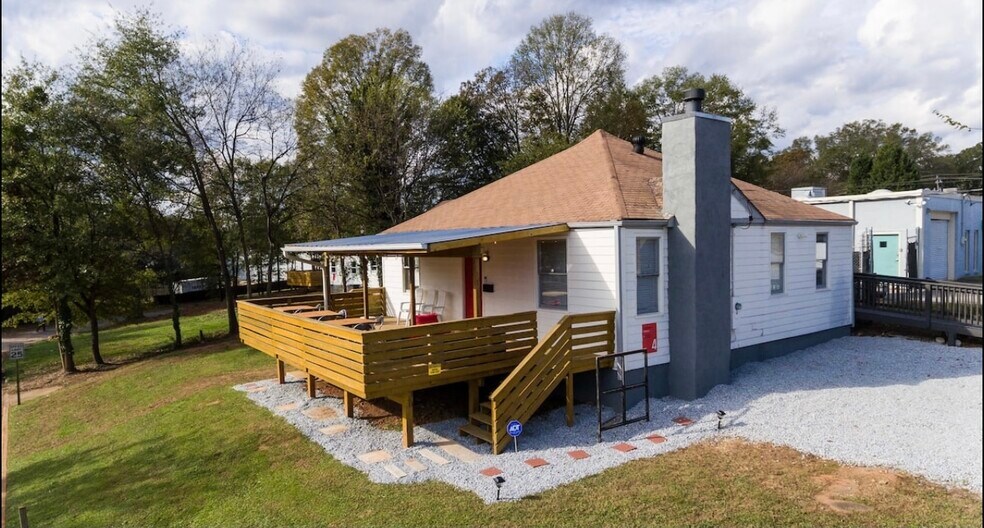 318 Patterson Ave, Scottdale, GA à vendre - Photo principale – Image 1 sur 7