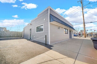 2816 Martha St, Hammond, IN à louer Photo de l’immeuble– Image 1 sur 21