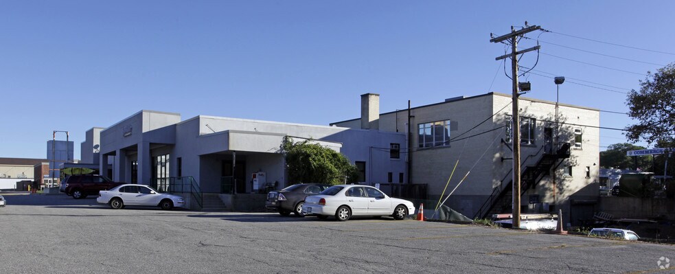 196 Boston Turnpike Rd, Shrewsbury, MA à louer - Photo de l’immeuble – Image 3 sur 5