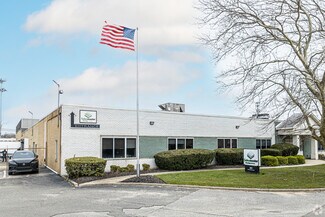 Plus de détails pour 303-325 Marcus Blvd, Deer Park, NY - Industriel/Logistique à louer