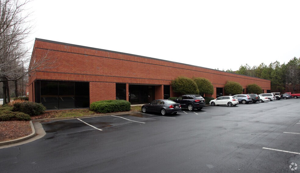 6835 Shiloh Rd E, Alpharetta, GA à louer - Photo de l’immeuble – Image 3 sur 17