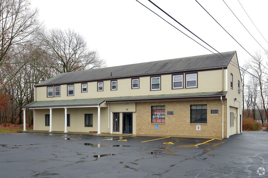 286 - D Maple Ave, Barrington, RI à louer - Photo de l’immeuble – Image 2 sur 6