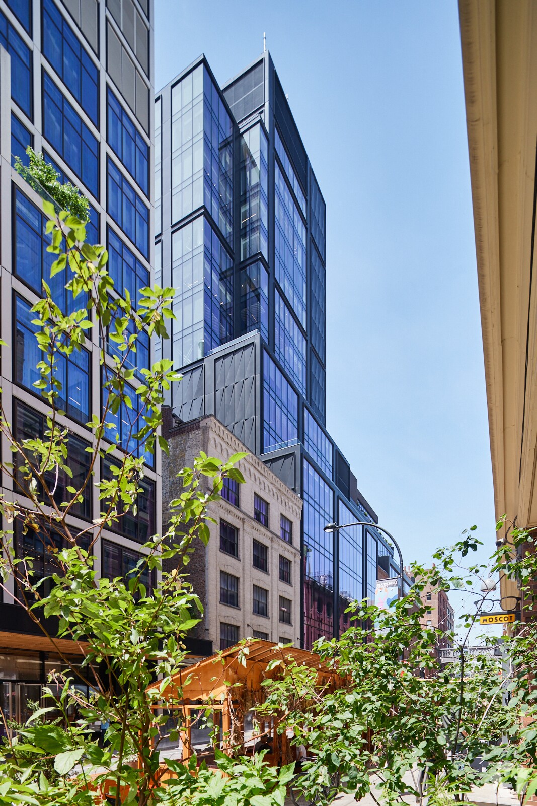 412 W 15th St, New York, NY à louer Photo principale– Image 1 sur 14