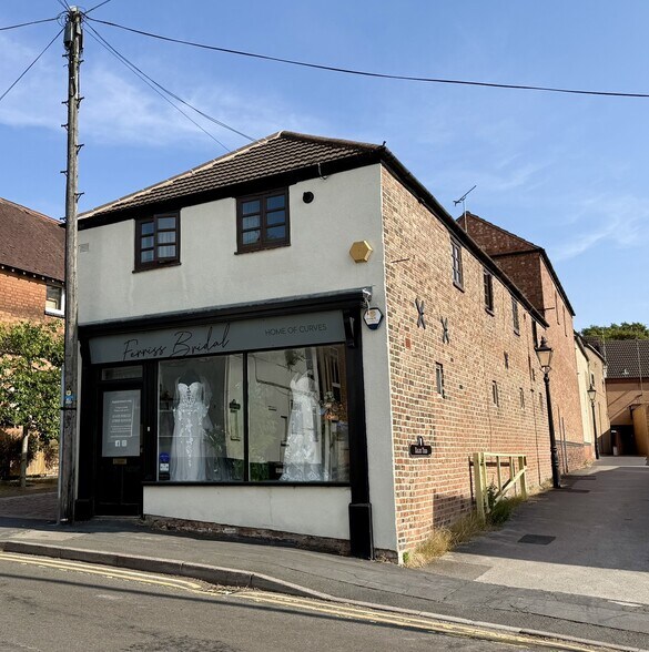 65 Stockwell Head, Hinckley à louer - Photo de l’immeuble – Image 2 sur 5