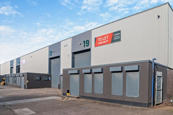 9-19 Lenton Dr, Leeds à louer - Photo de l’immeuble – Image 3 sur 3