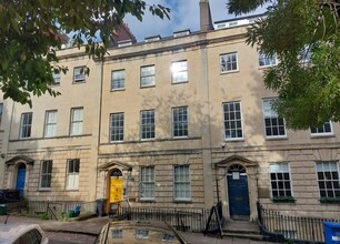 23 Berkeley Sq, Bristol à vendre Photo de l’immeuble– Image 1 sur 7