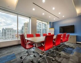 175 Bloor Street East, Toronto, ON à louer Photo intérieure– Image 2 sur 6