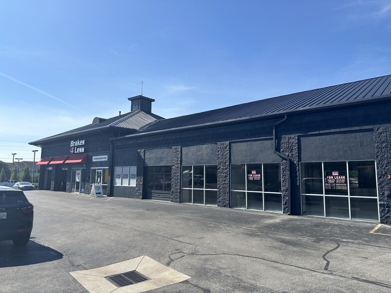 3801 B Nicholasville Centre Dr, Lexington, KY à louer - Photo de l’immeuble – Image 1 sur 26