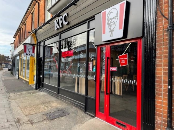 119-121 Hamilton Rd, Felixstowe à louer Photo de l’immeuble– Image 1 sur 1