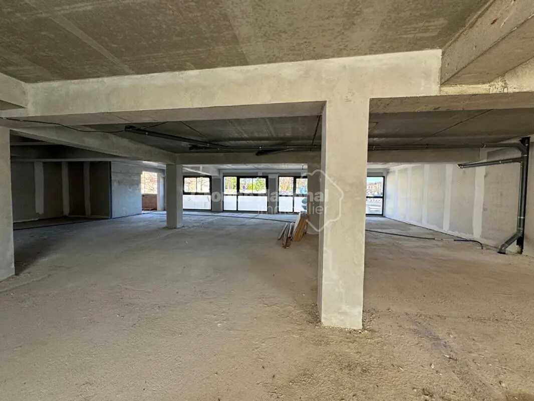 Local commercial dans Lunel à vendre Photo de l’immeuble– Image 1 sur 6