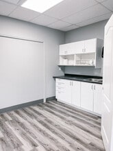 340-390 Saskatoon St, London, ON à louer Photo intérieure– Image 1 sur 9