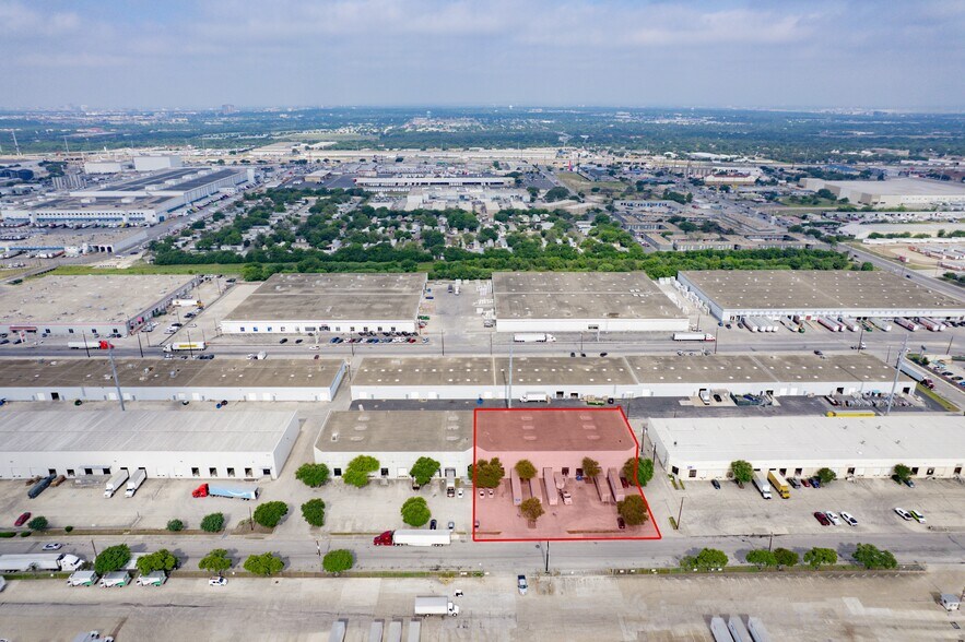 5813 Distribution, San Antonio, TX à louer - Photo de l’immeuble – Image 2 sur 11