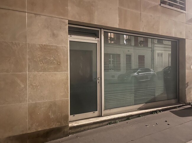Plus de détails pour 17 Rue Plumet, Paris - Local commercial à louer