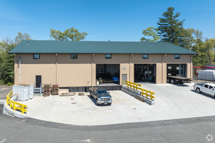 20 Cranmore Dr, Bridgewater, MA à louer - Photo de l’immeuble – Image 2 sur 5