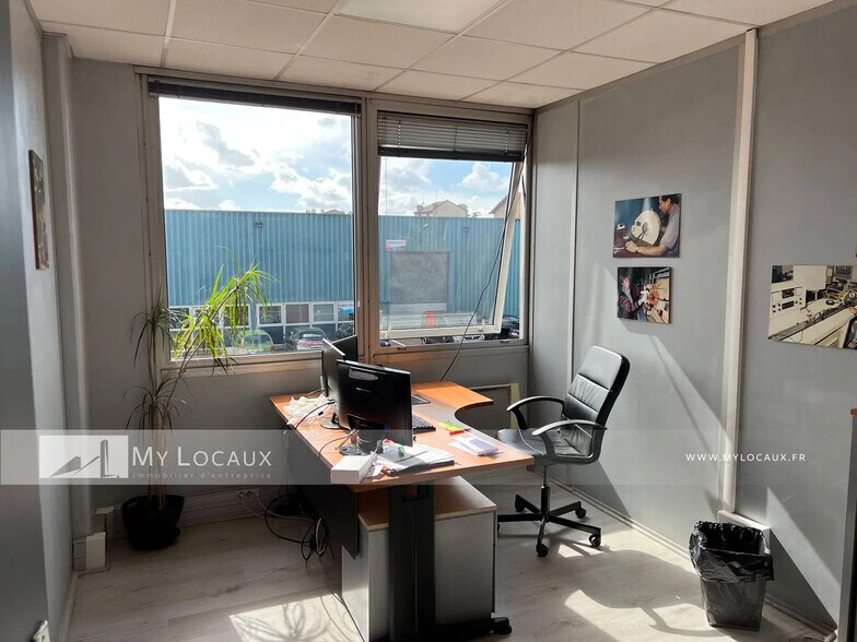 Local d’activités dans Argenteuil à louer - Photo de l’immeuble – Image 2 sur 8