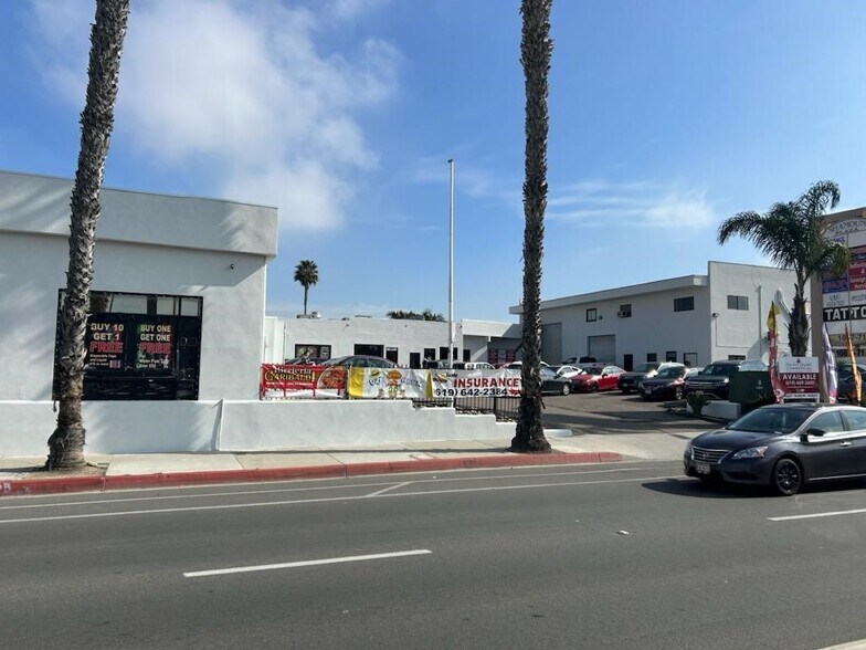 1067-1071 Broadway, Chula Vista, CA à louer - Photo de l’immeuble – Image 3 sur 4