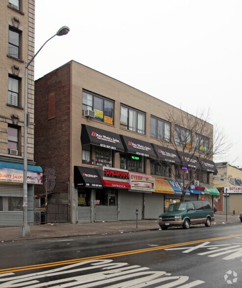 330-334 Audubon Ave, New York, NY à louer - Photo de l’immeuble – Image 3 sur 7
