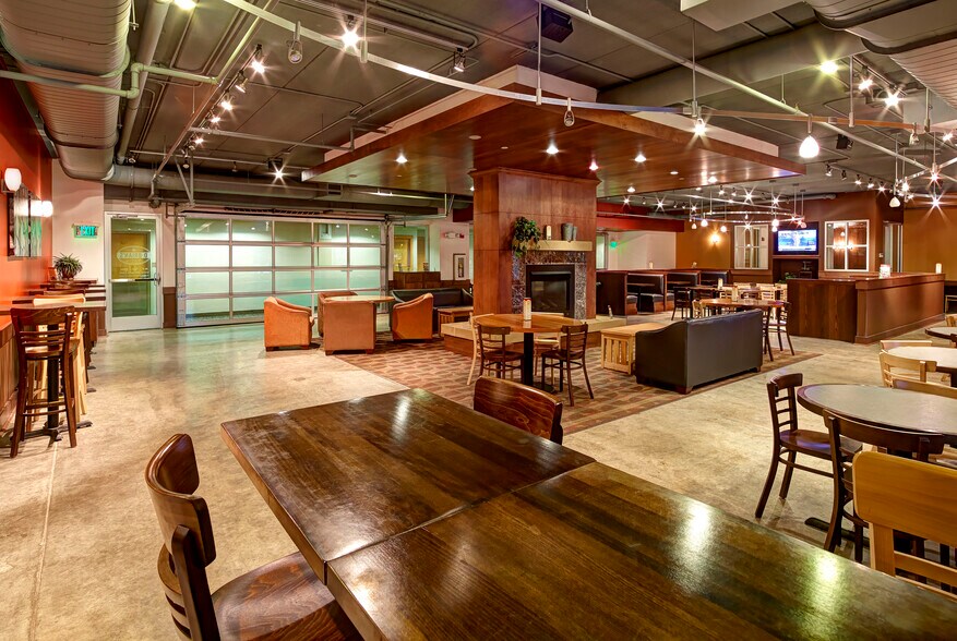 3050 Metro Dr, Bloomington, MN à louer - Photo de l’immeuble – Image 3 sur 6