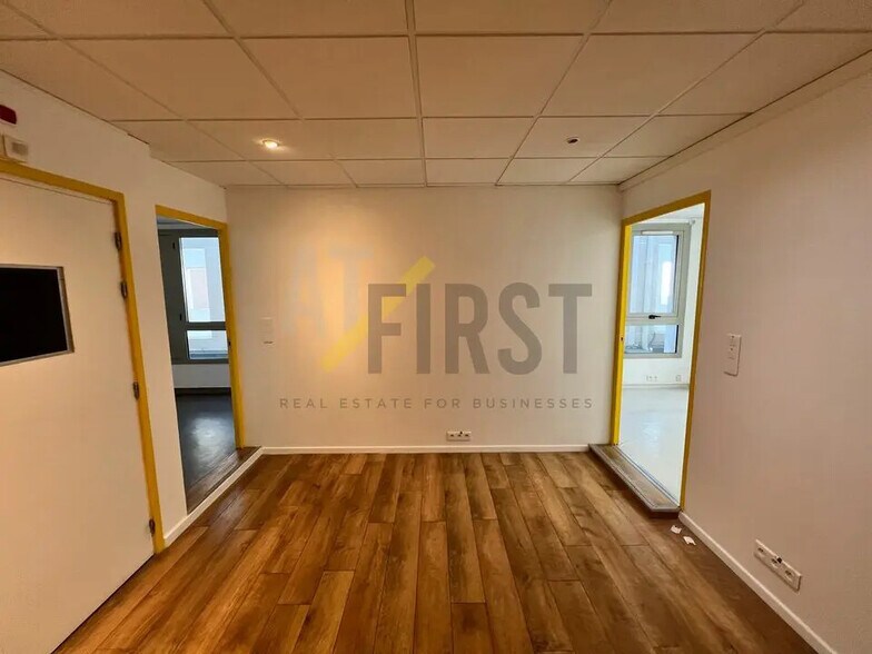 Bureau dans BIOT à louer - Photo intérieure – Image 2 sur 10