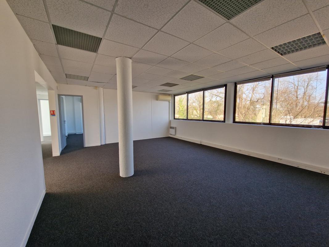 Bureau dans Mérignac à louer Photo intérieure– Image 1 sur 9