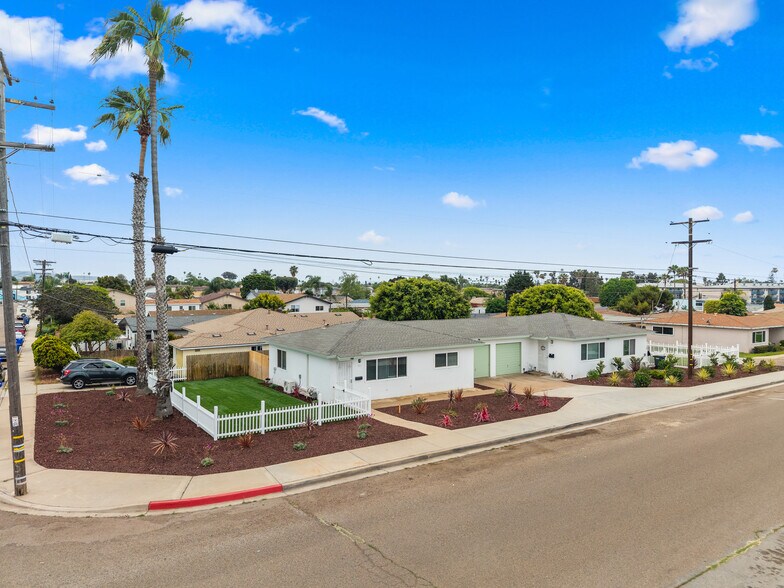 981 Elder Ave, Imperial Beach, CA à vendre - Photo de l’immeuble – Image 2 sur 34