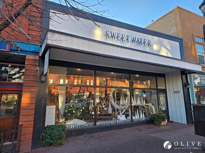 2419 W Colorado Ave, Colorado Springs, CO à vendre - Photo de l’immeuble – Image 1 sur 13