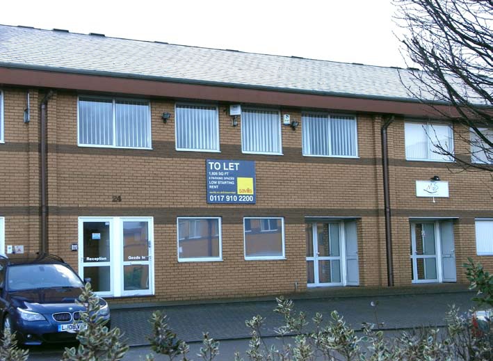 Hawkfield Way, Bristol à louer - Photo de l’immeuble – Image 2 sur 2